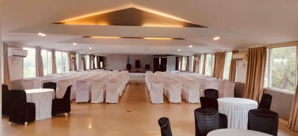Goveia Grand Resort Aguada Екстериор снимка